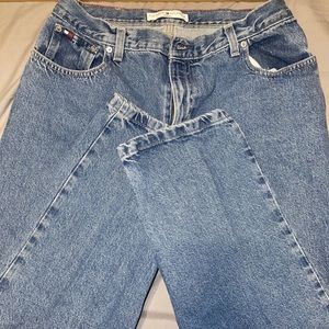 Vintage 90s Tommy Hilfiger Jeans Size 4 | Regular Fit Straight Leg | Model 66476